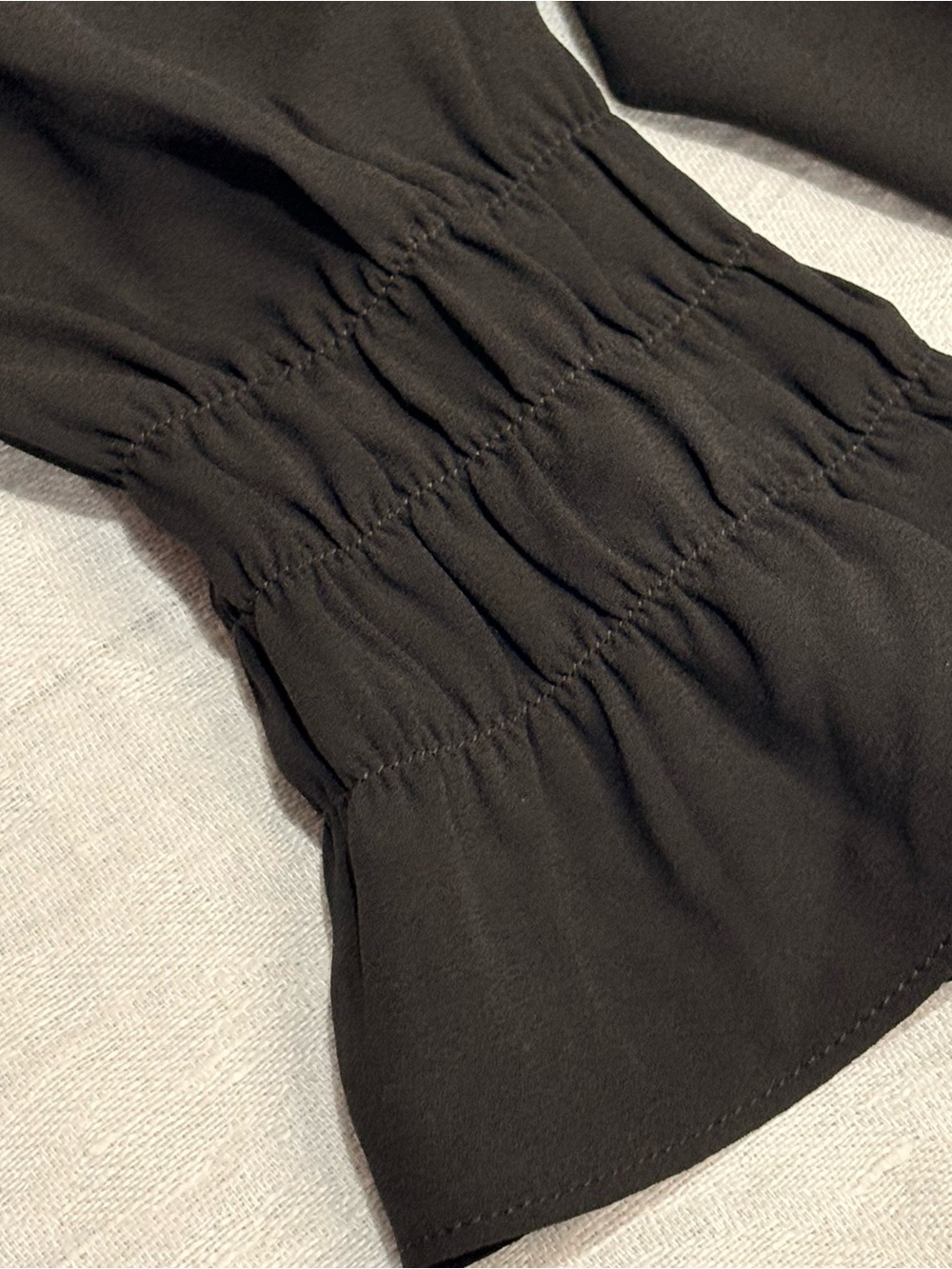 Ann Taylor Black Long-Sleeve Smocked Yoke Blouse medium - Picture 5 of 5
